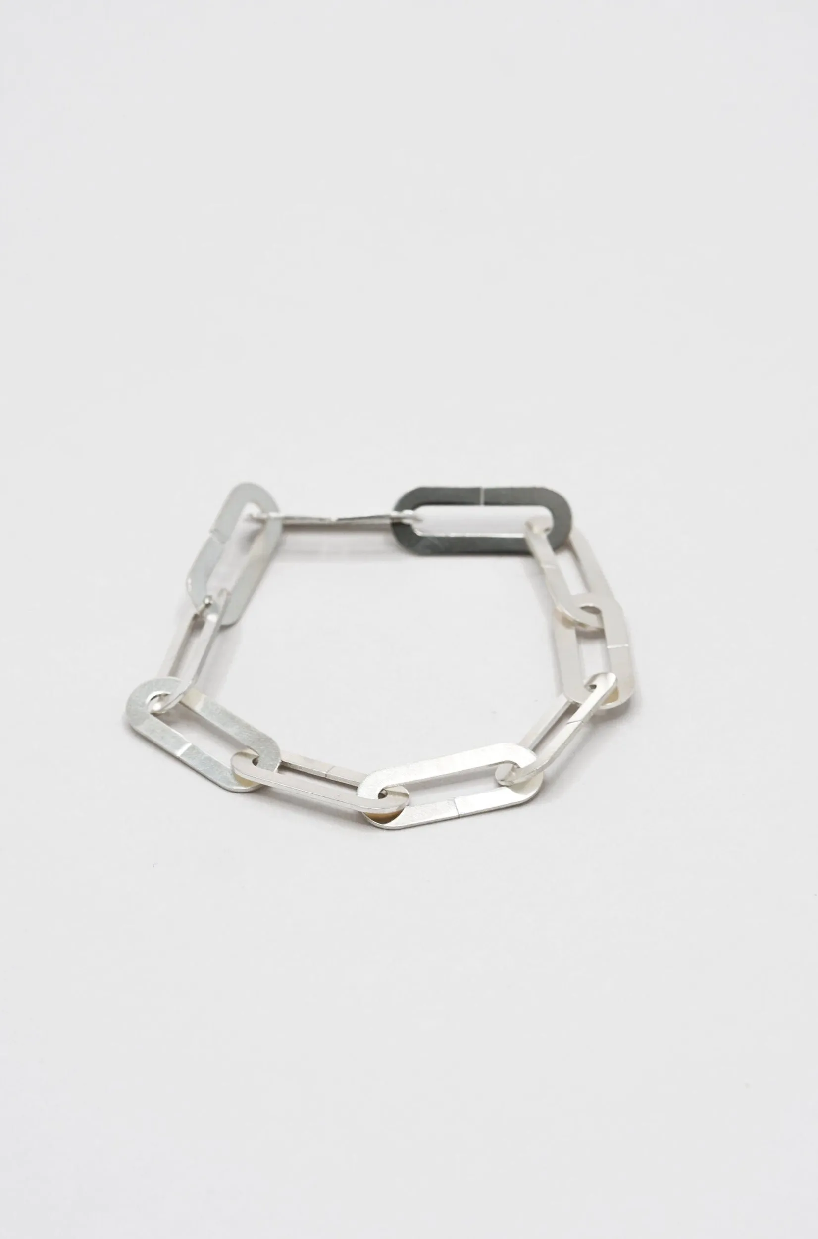 Flat Oval Link Chain Bracelet - Silver