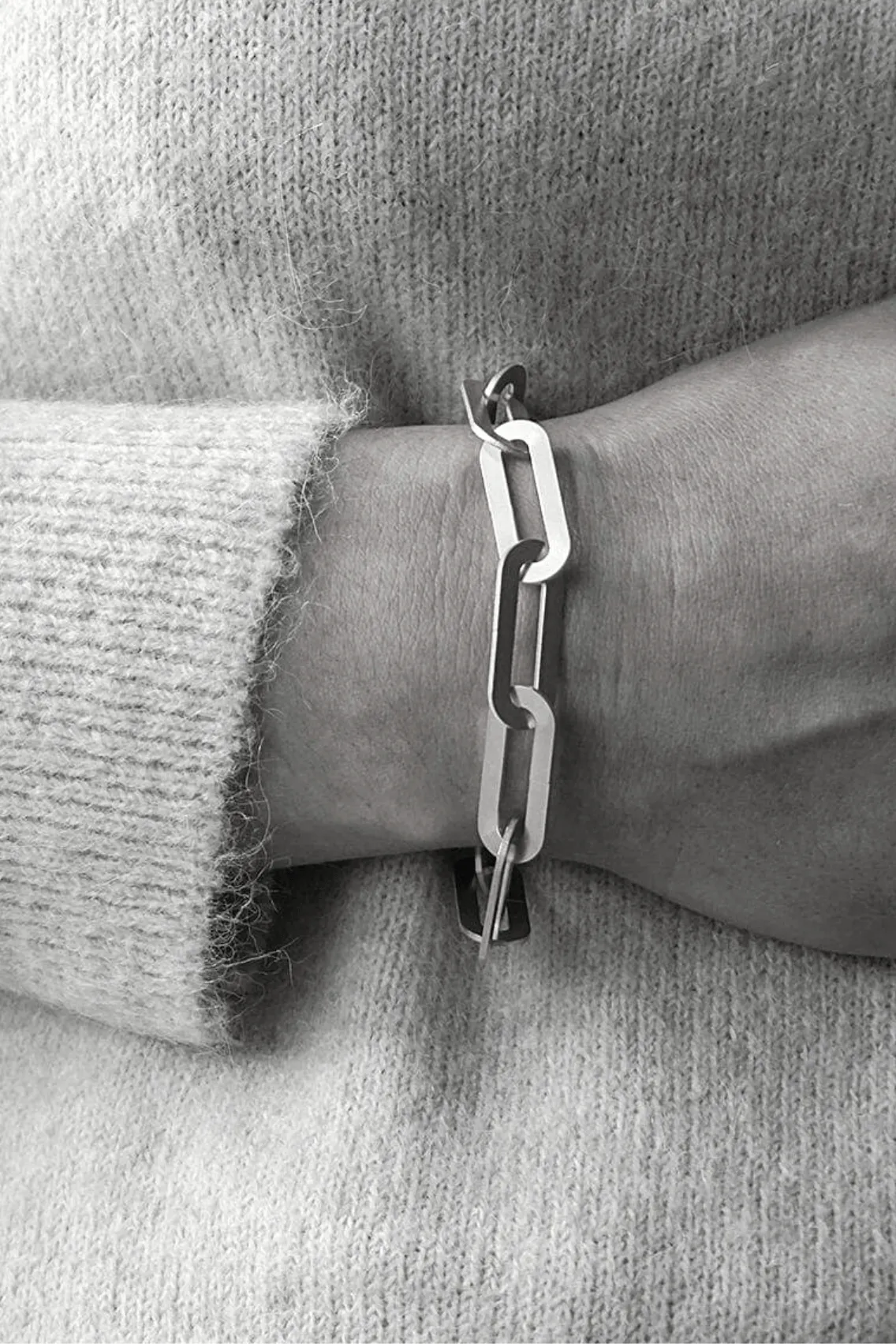 Flat Oval Link Chain Bracelet - Silver