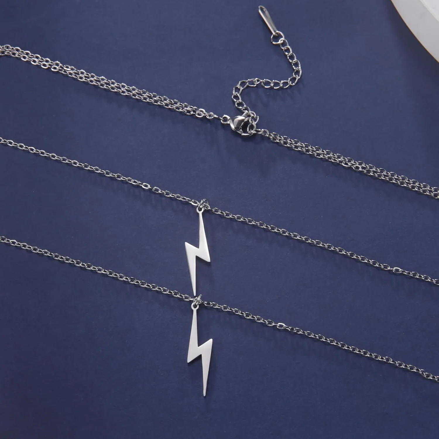 Lightning Bolt Necklace for Women Men Stainless Steel Simple Street Punk Lightning Bolt Pendant Necklace Jewelry Inspirational Gift for Unisex