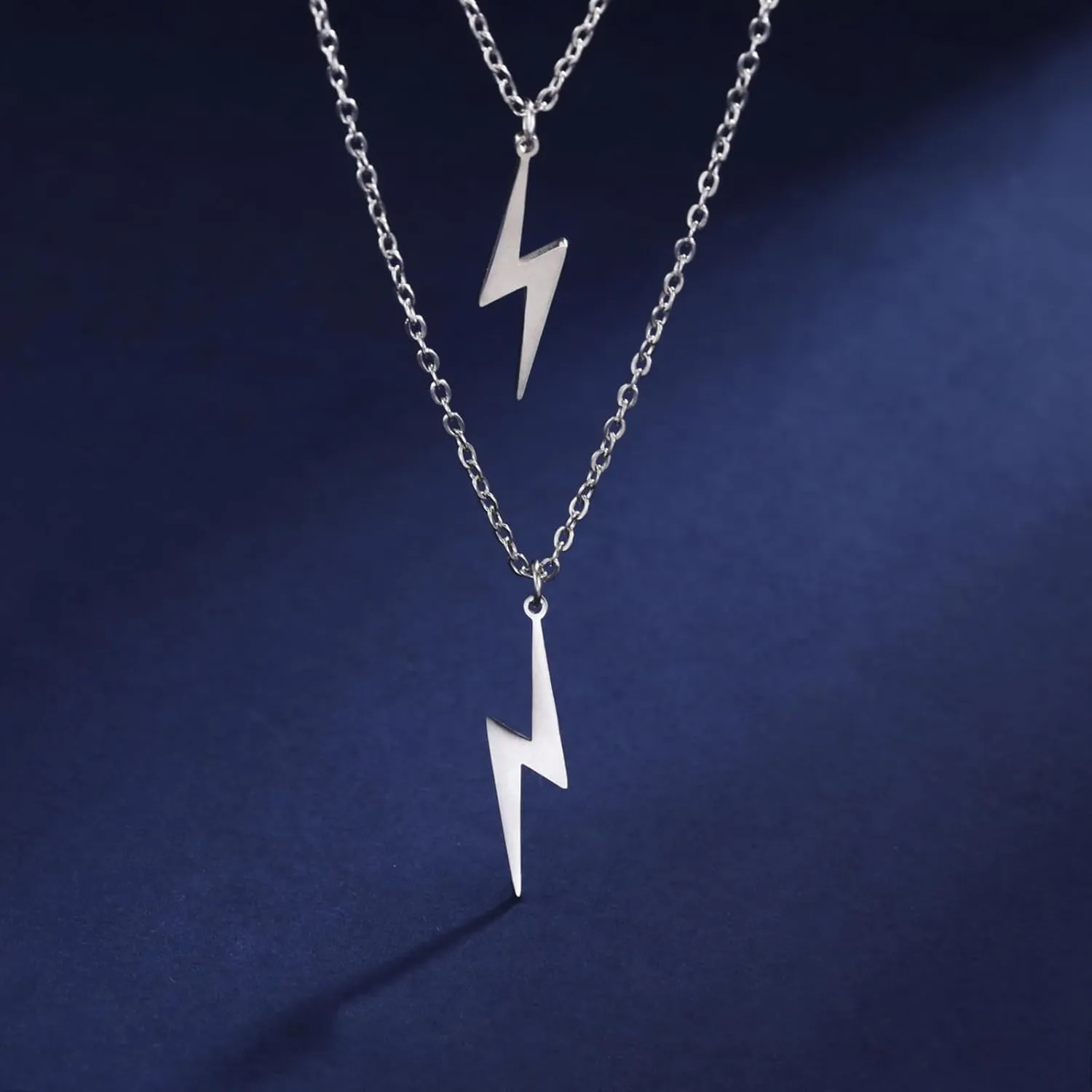 Lightning Bolt Necklace for Women Men Stainless Steel Simple Street Punk Lightning Bolt Pendant Necklace Jewelry Inspirational Gift for Unisex